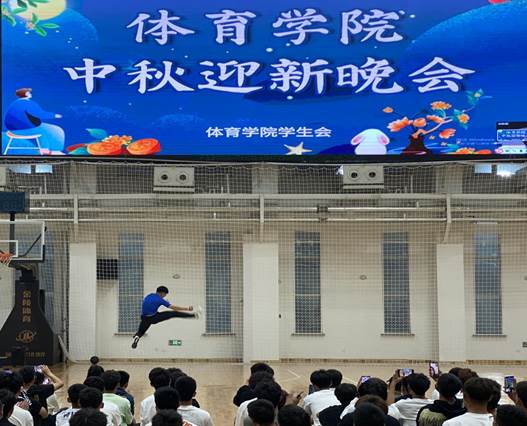 02b0fd84bb56e88a6480b9b96116571