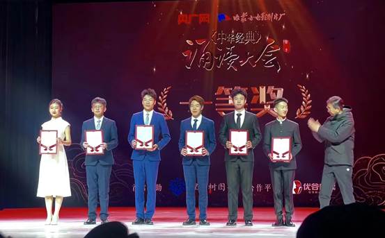 275aa86f558eb67edbab15ba8bafeaa