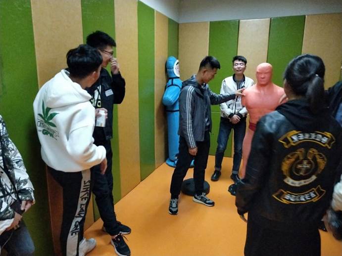 DCCF85BD52FE9AFE8F3822435FAE56E9